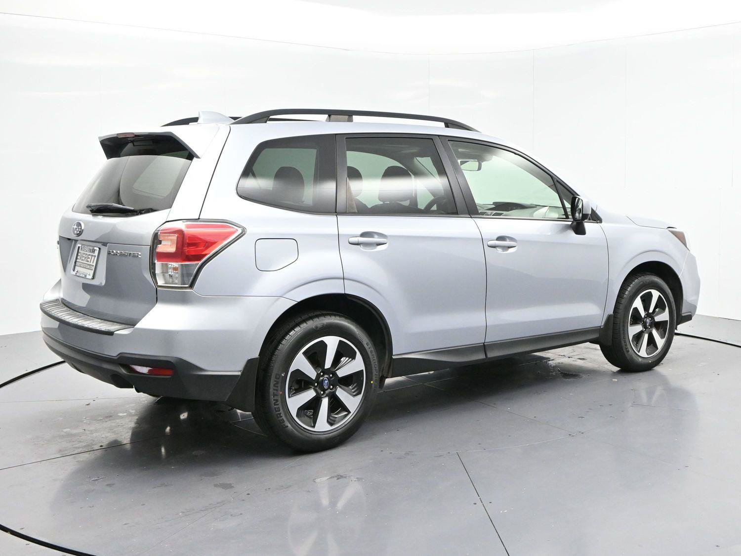 Used 2018 Subaru Forester 2.5i Premium AWD/4WD image 7
