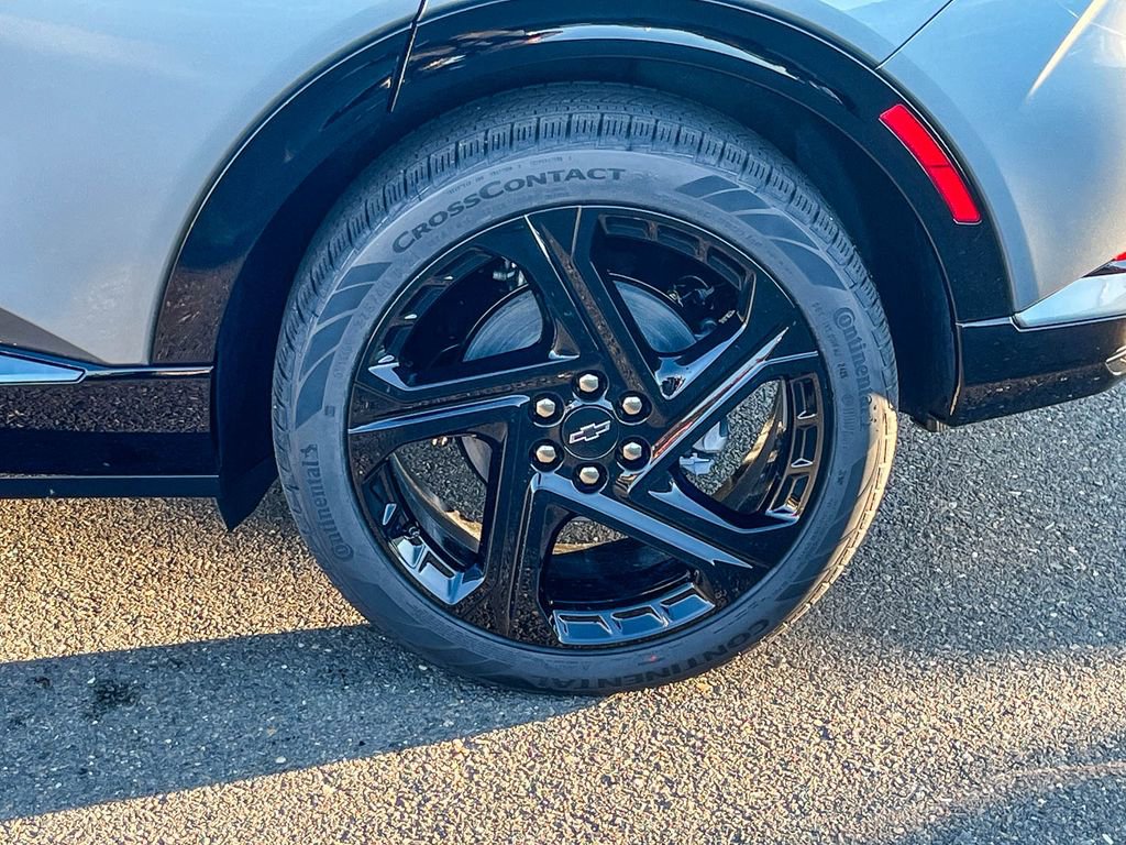 New 2026 Chevrolet Equinox EV RS image 10