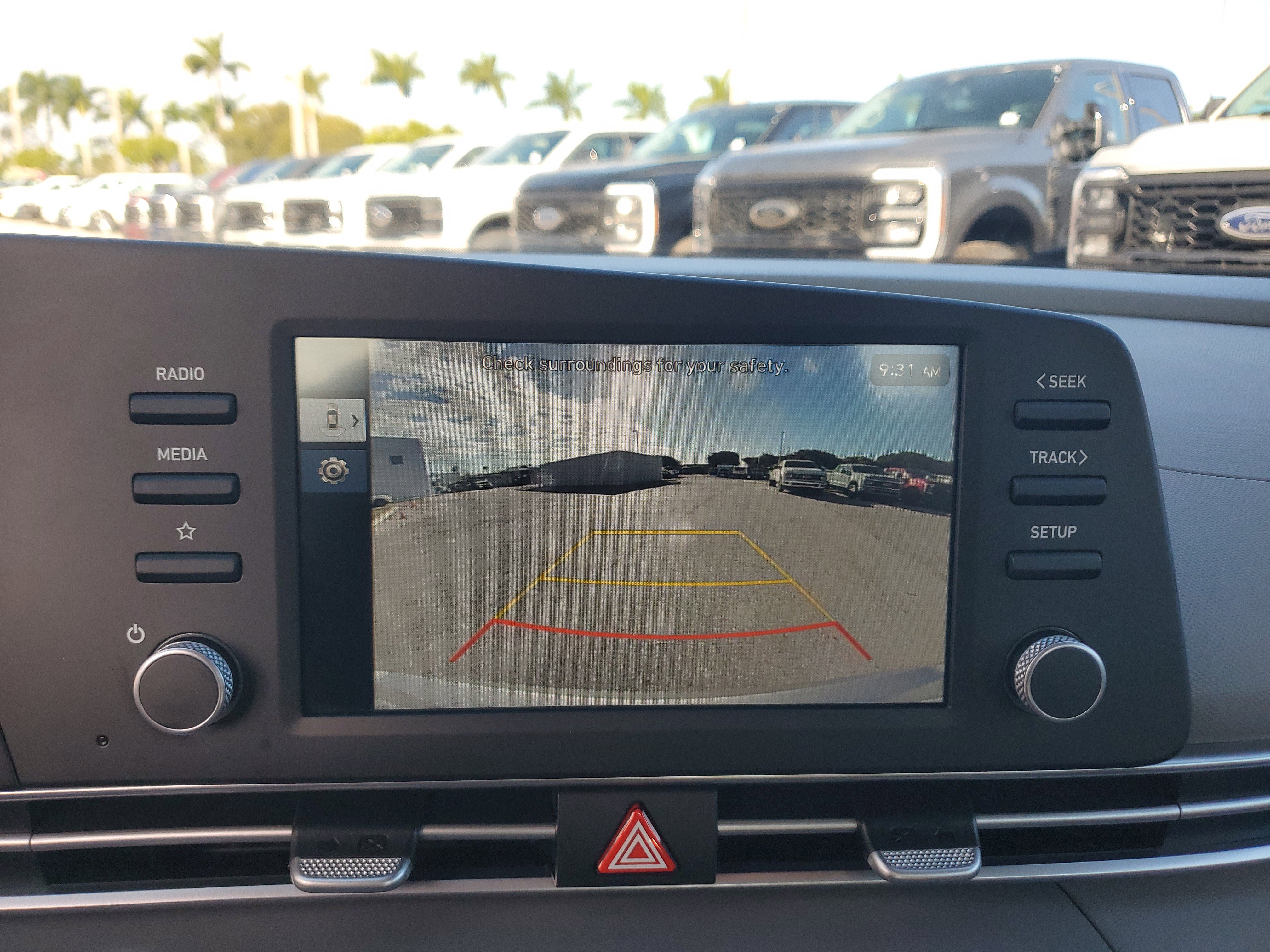 Used 2025 Hyundai Elantra Sport image 10