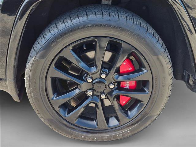 Used 2021 Jeep Grand Cherokee Laredo X AWD/4WD image 23