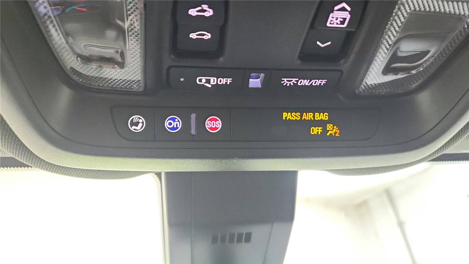 Used 2023 Chevrolet Equinox RS AWD/4WD image 35