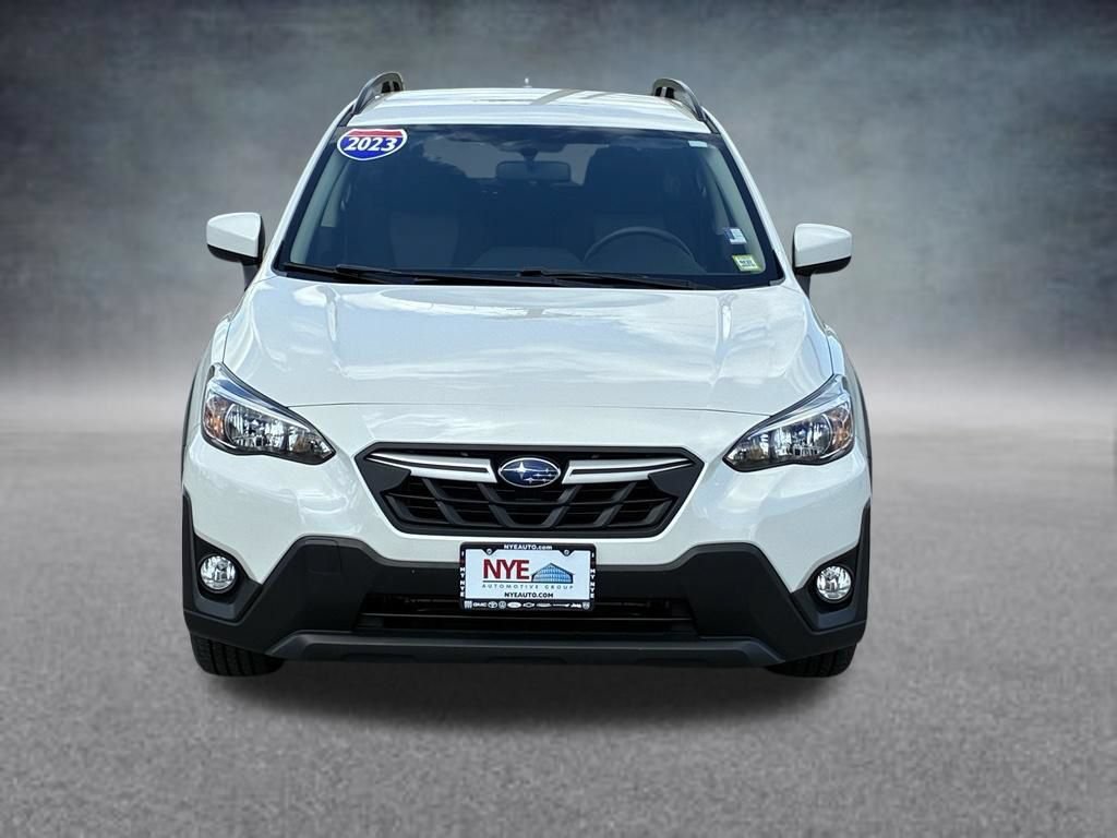 Used 2023 Subaru Crosstrek 2.0i Premium AWD/4WD image 9