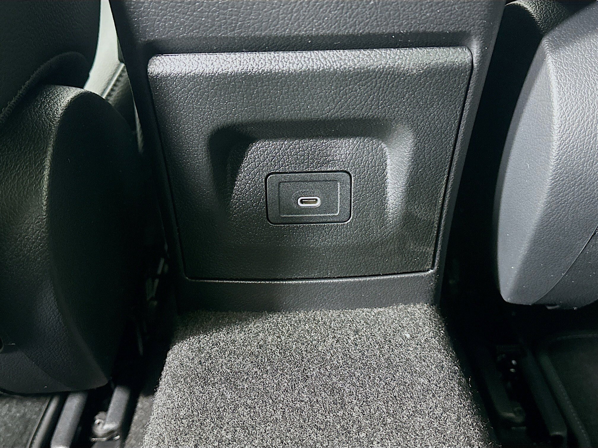 Used 2026 Mercedes-Benz CLA 250 4MATIC image 33