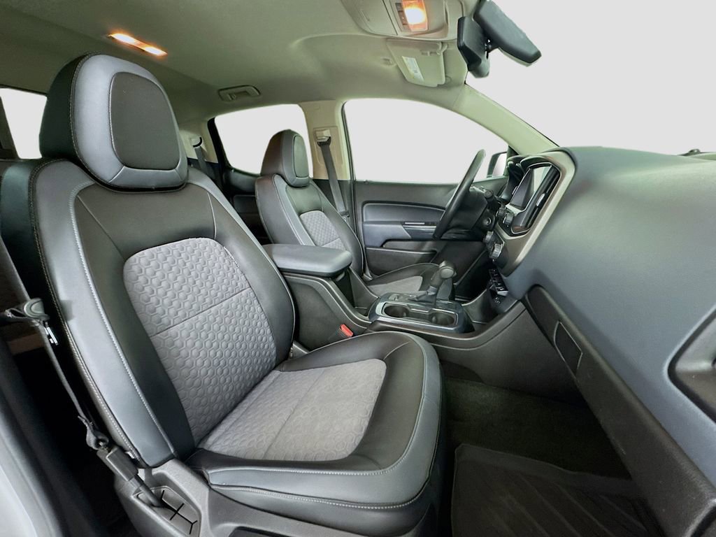 Used 2015 Chevrolet Colorado Z71 AWD/4WD image 23