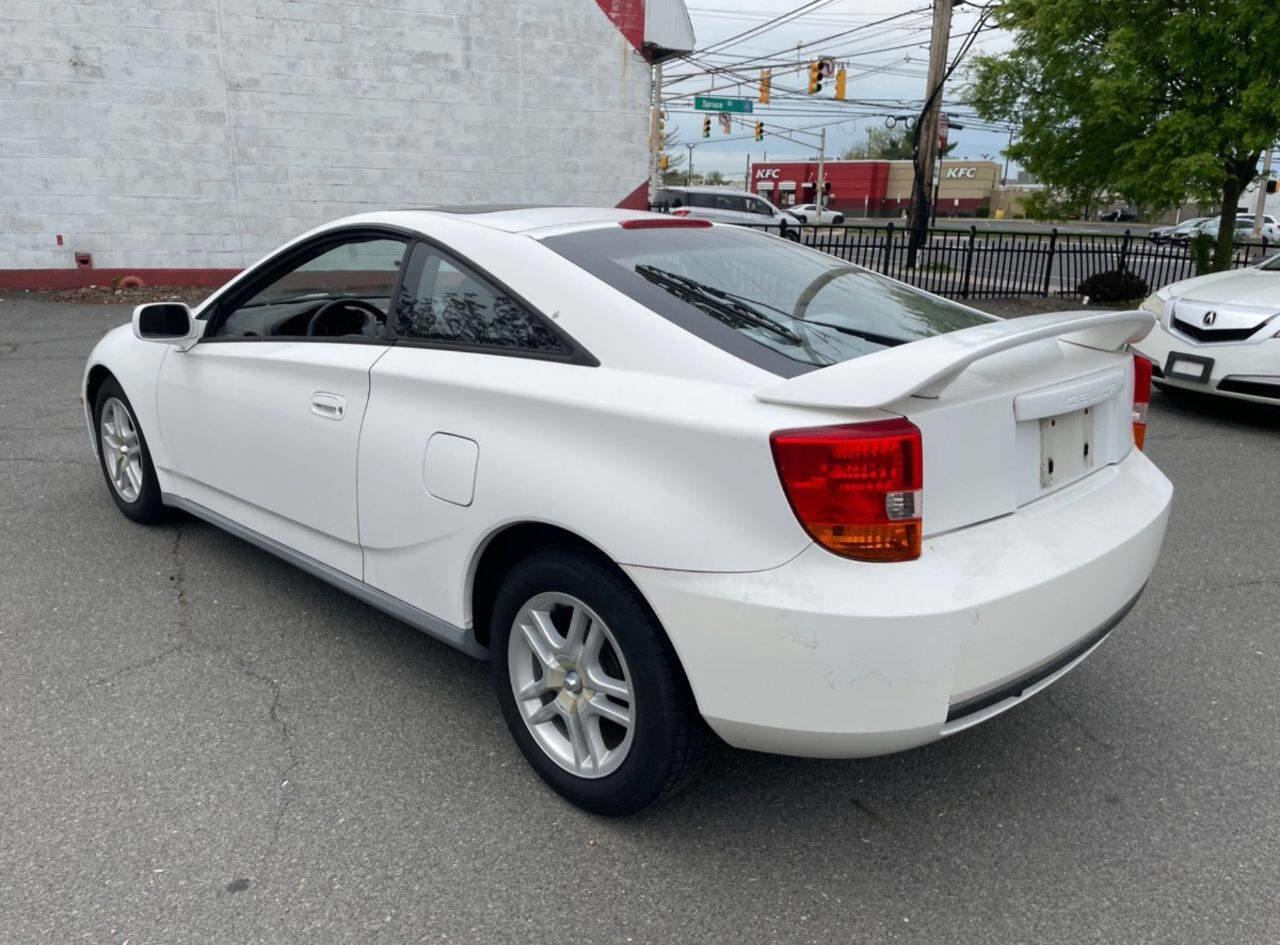 Used 2001 Toyota Celica GT FWD image 7