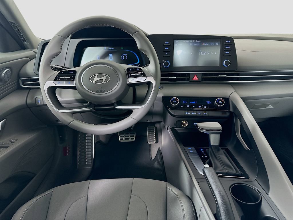 New 2026 Hyundai Elantra Sport image 17