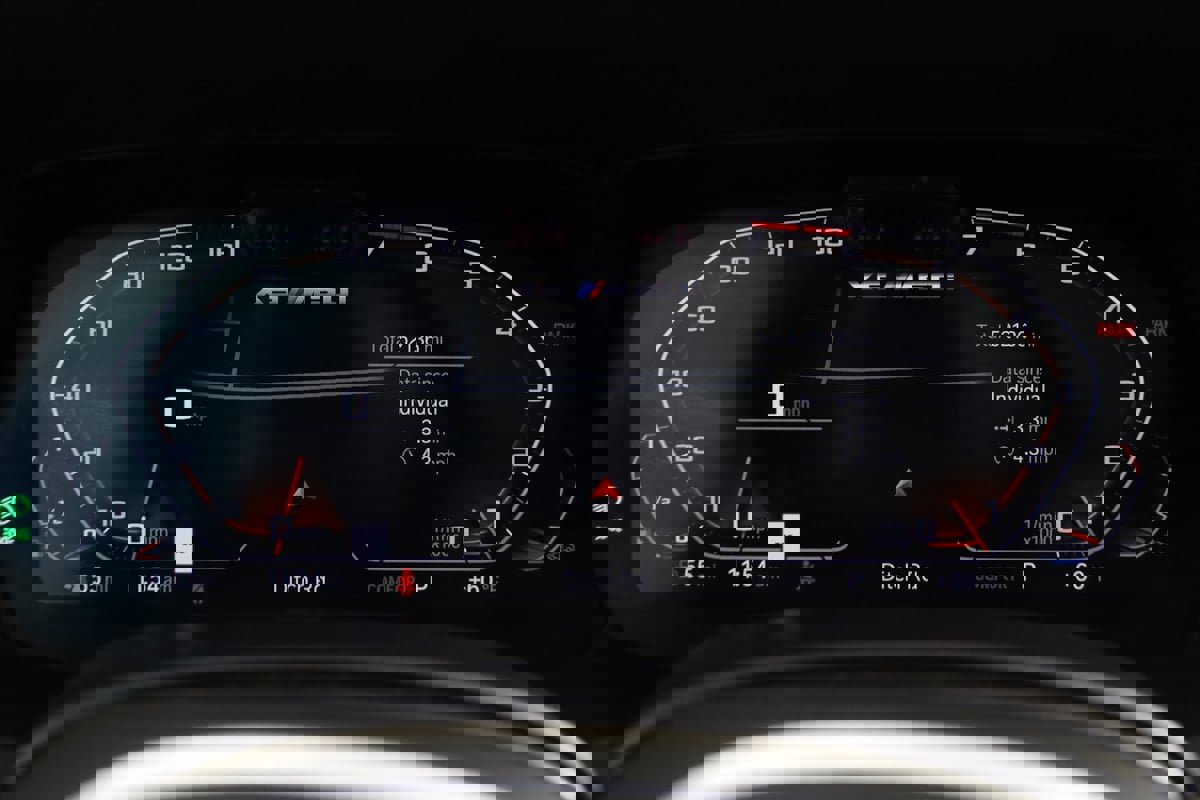 Used 2023 BMW X5 M50i w/ Executive Package image 21