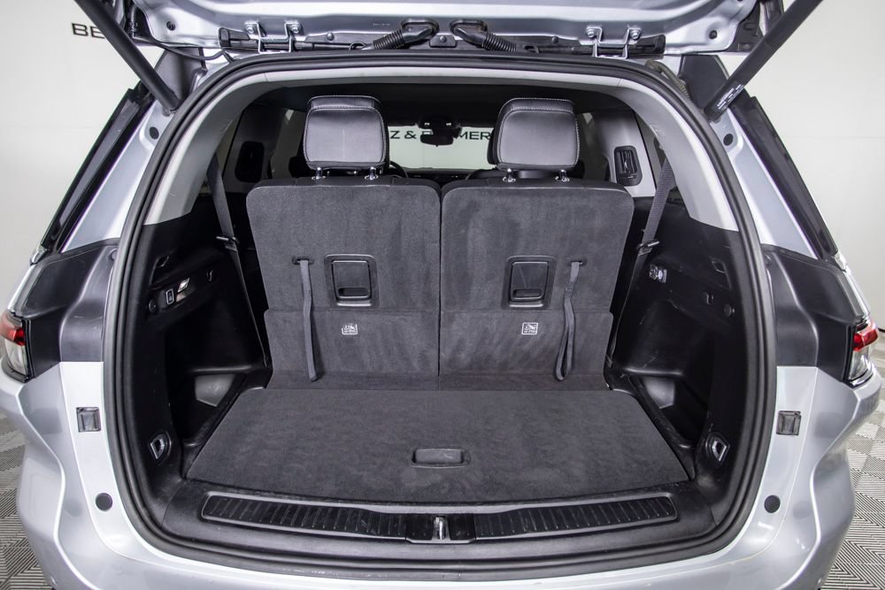 Used 2023 Jeep Grand Cherokee L Limited AWD/4WD image 8