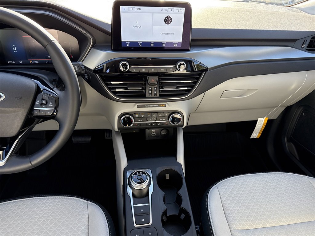 Used 2025 Ford Escape Active w/ Cold Weather Package image 14