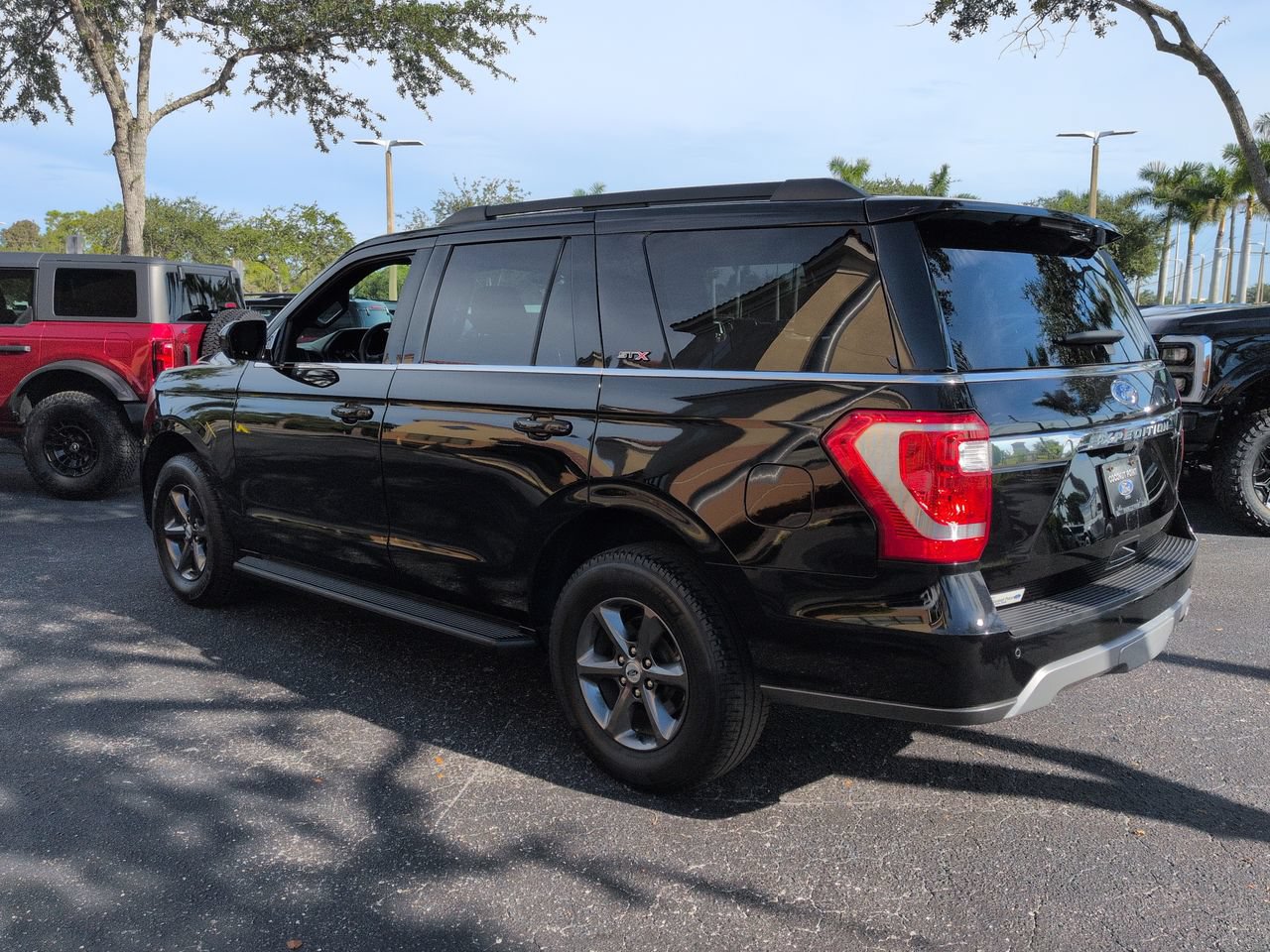 Used 2021 Ford Expedition XL AWD/4WD image 6