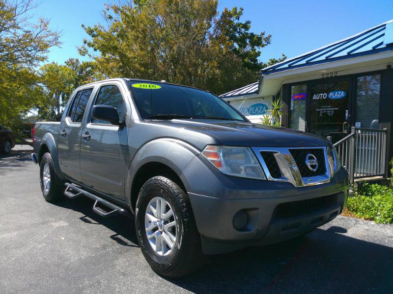 Used 2016 Nissan Frontier SV image 4
