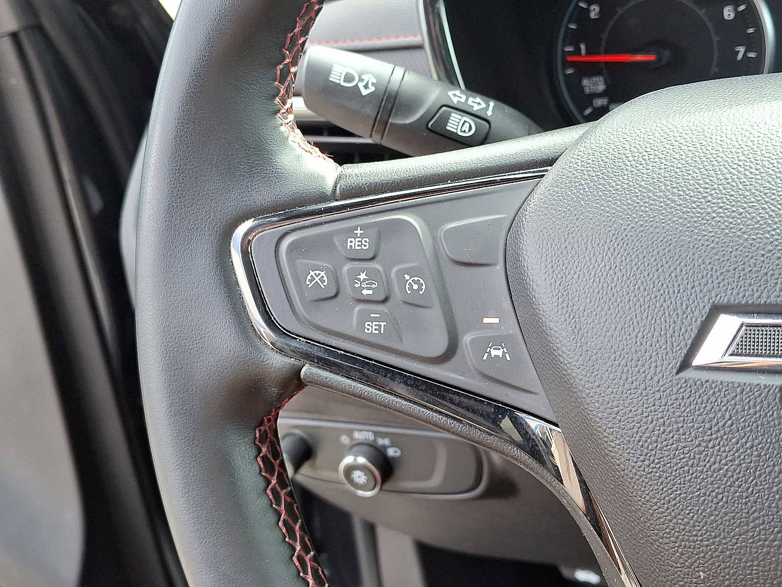 Used 2023 Chevrolet Equinox RS w/ LPO, Floor Liner Package image 21