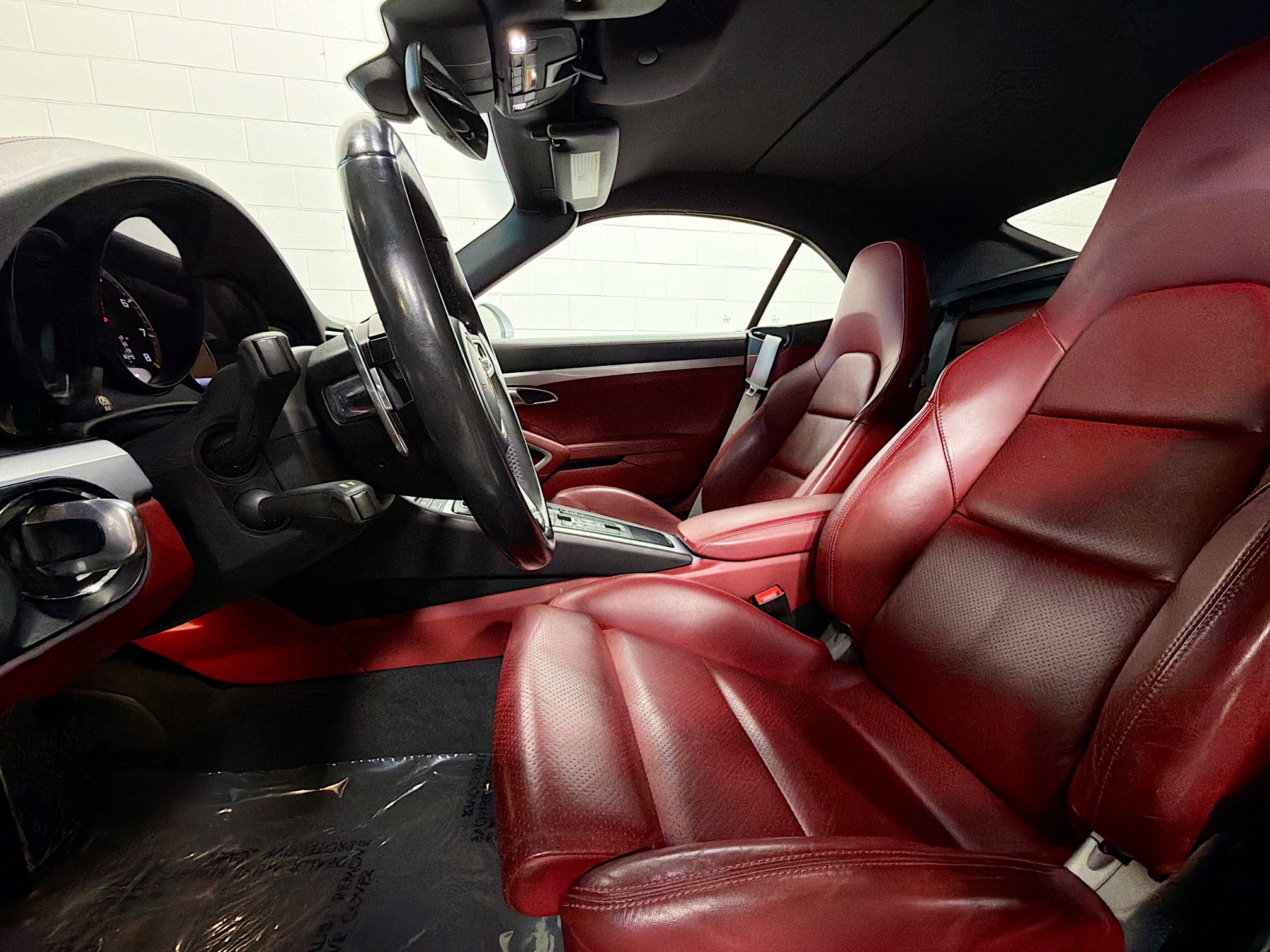 Used 2018 Porsche 911 Turbo S image 5