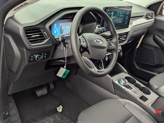 New 2026 Ford Escape SE image 3