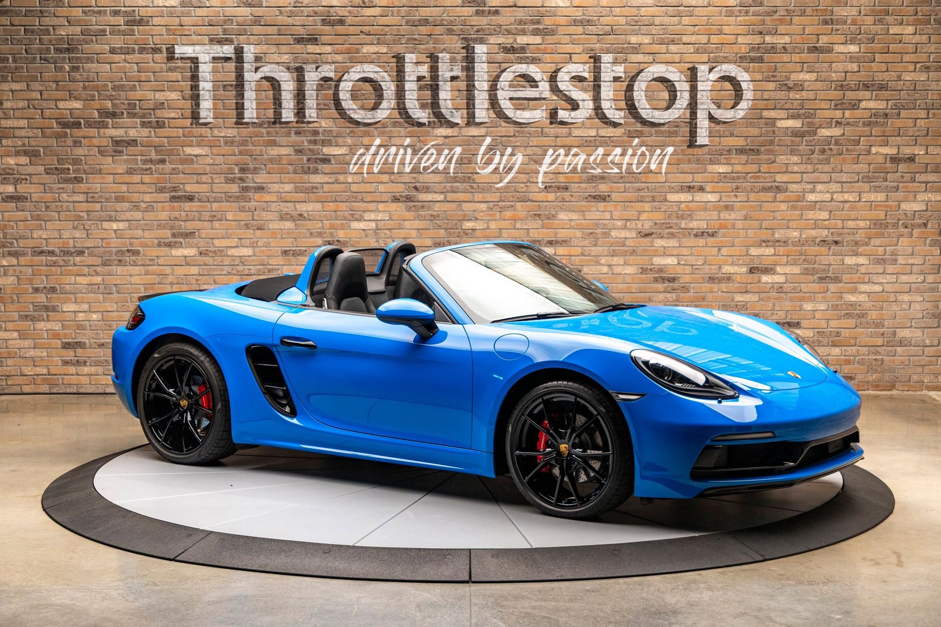 Used 2024 Porsche 718 Boxster S image 6