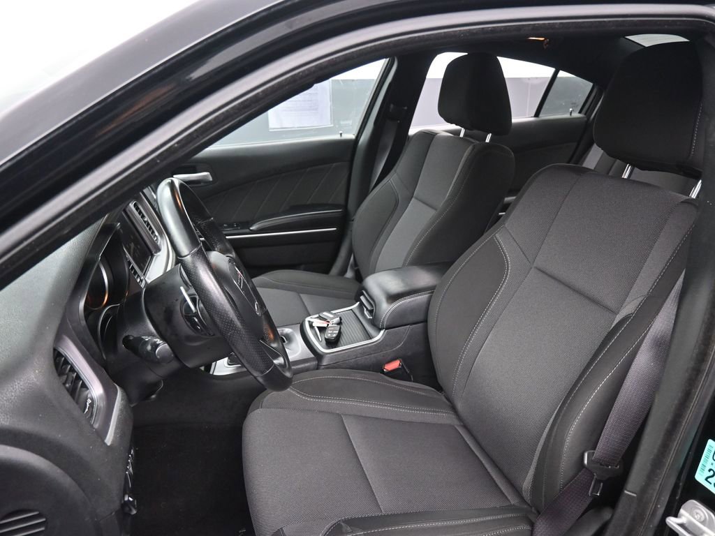 Used 2019 Dodge Charger SXT image 22