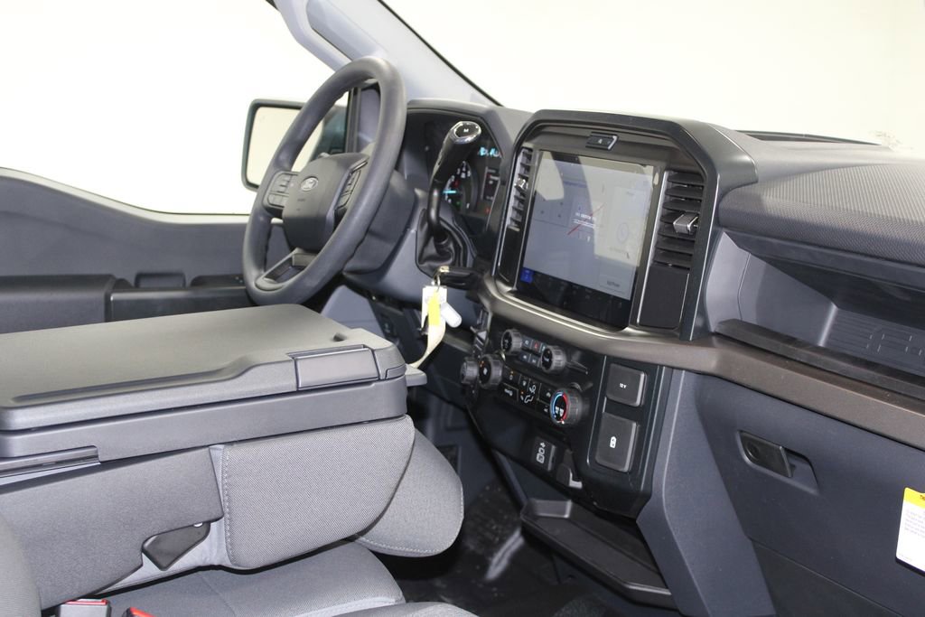 New 2026 Ford F150 XL w/ Equipment Group 103A High image 25
