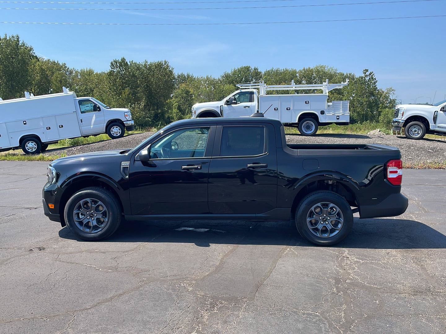 New 2026 Ford Maverick XLT w/ Equipment Group 301A AWD/4WD image 2
