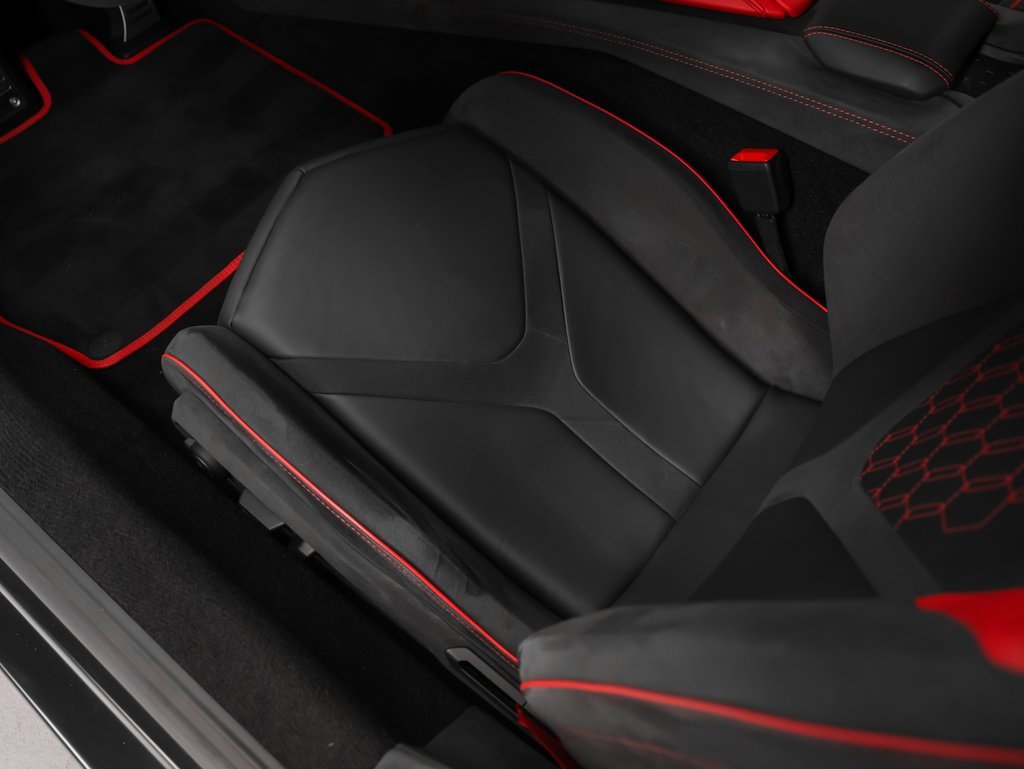 Used 2024 Lamborghini Revuelto image 70