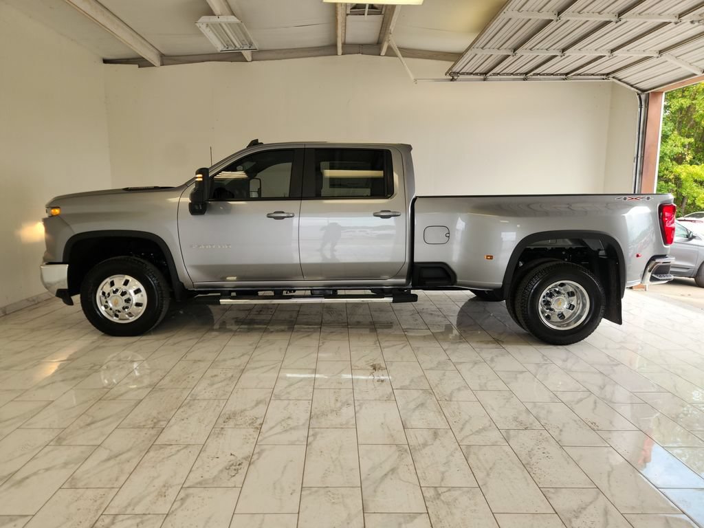 New 2026 Chevrolet Silverado 3500 LT AWD/4WD image 5