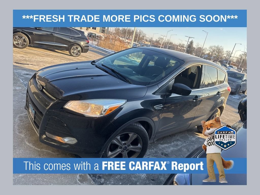 Used 2015 Ford Escape SE image 1
