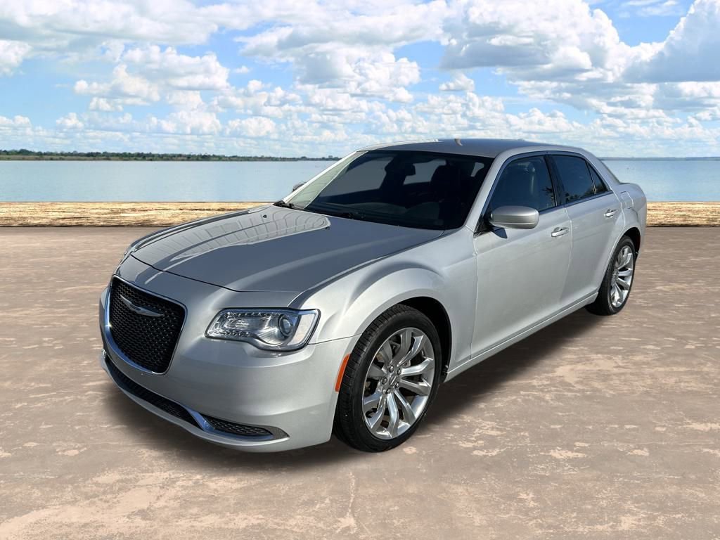 Used 2020 Chrysler 300 Touring L w/ Quick Order Package 2EF image 12