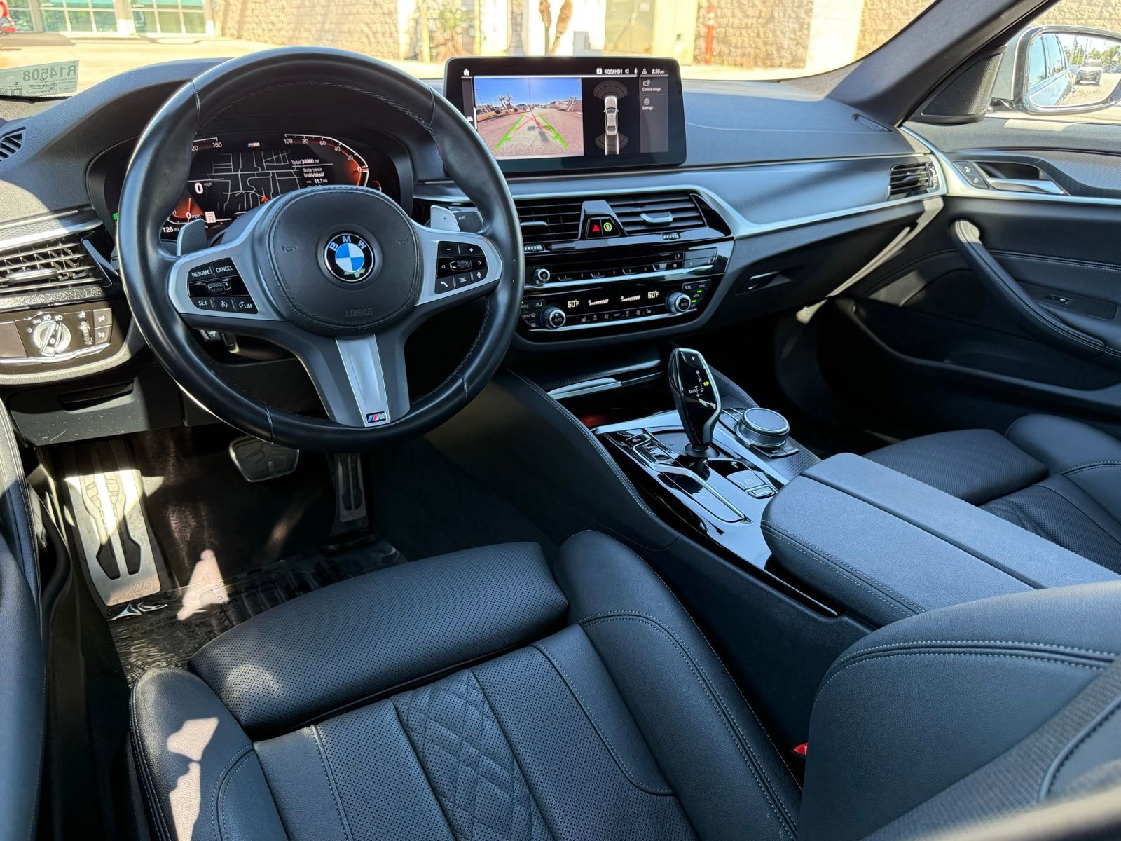 Used 2023 BMW 540i 540i w/ M Sport Package image 31