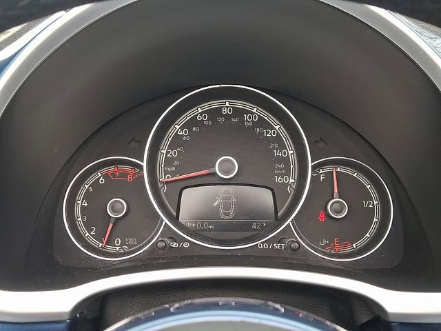 Used 2017 Volkswagen Beetle 1.8T SE image 22