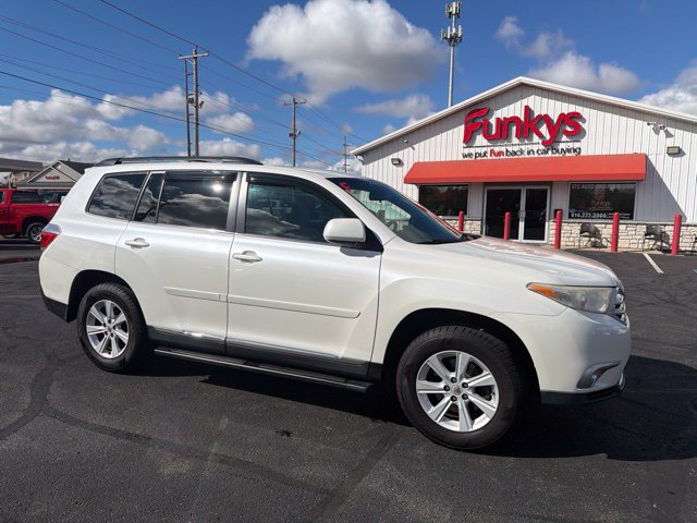 Used 2012 Toyota Highlander FWD w/ Tech Pkg