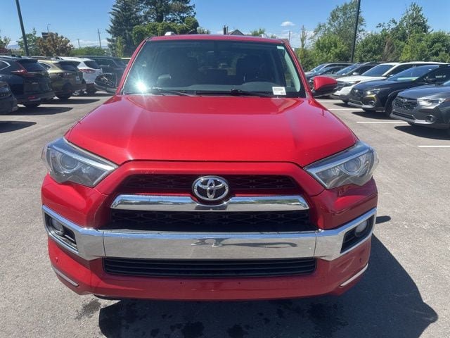 Used 2018 Toyota 4Runner Limited AWD/4WD image 8