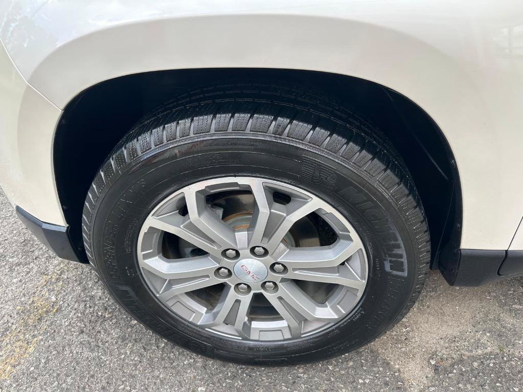 Used 2014 GMC Acadia SLT FWD image 11