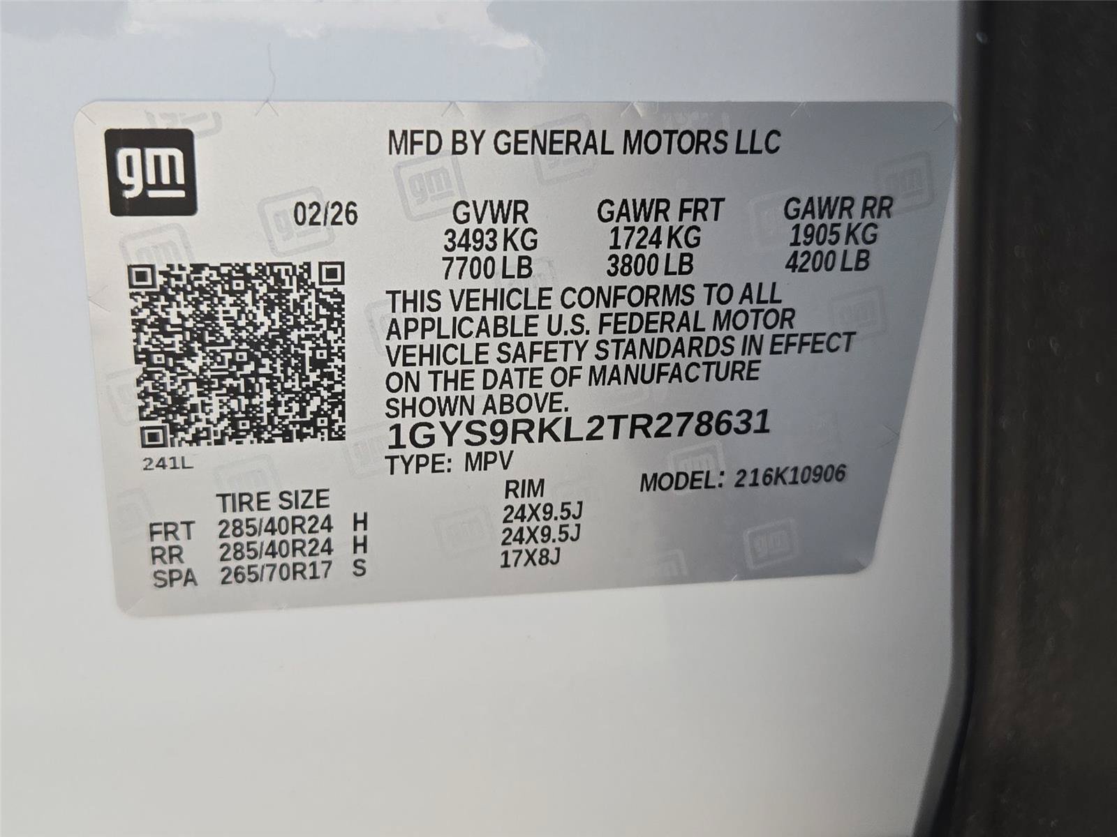 New 2026 Cadillac Escalade ESV Platinum Sport w/ LPO, ONYX Package AWD/4WD image 34