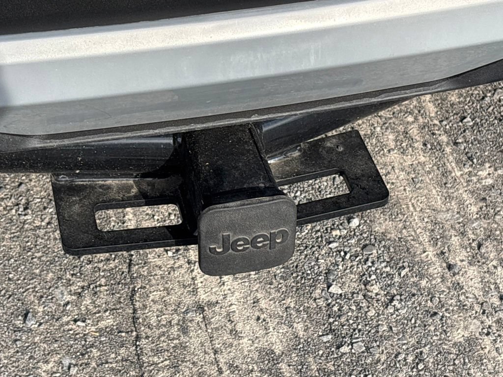 Certified 2025 Kia Carnival EX FWD image 17