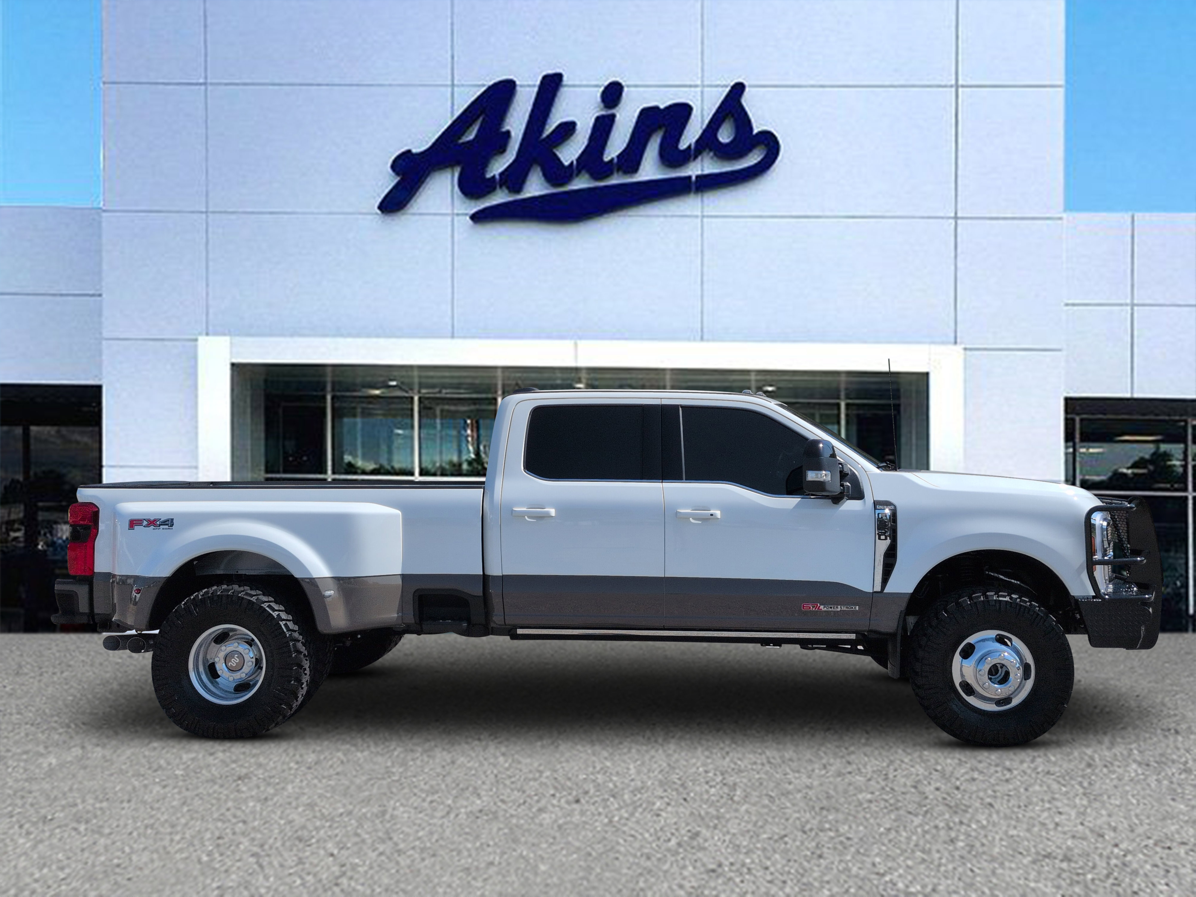 Used 2026 Ford F350 King Ranch AWD/4WD image 1