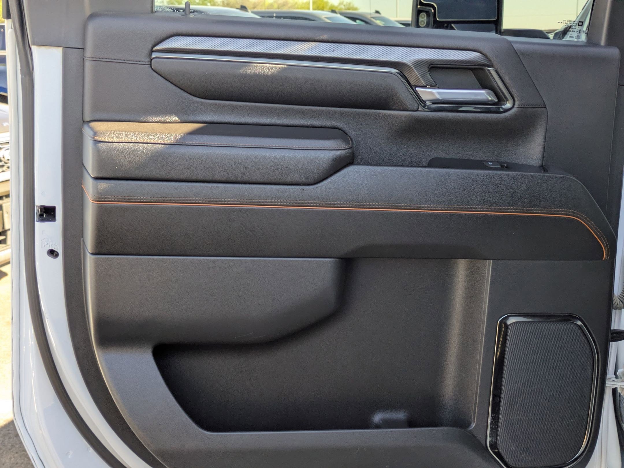 Used 2024 GMC Sierra 2500 AT4 w/ AT4 Premium Plus Package image 15