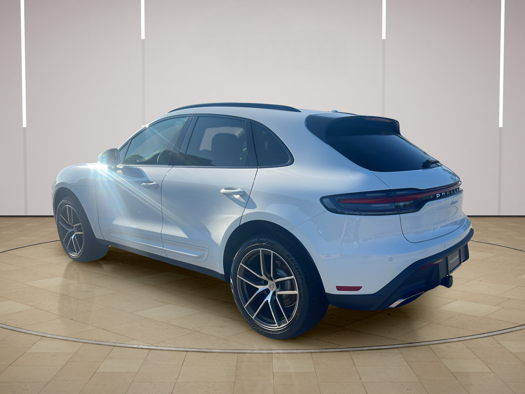New 2026 Porsche Macan AWD/4WD image 3