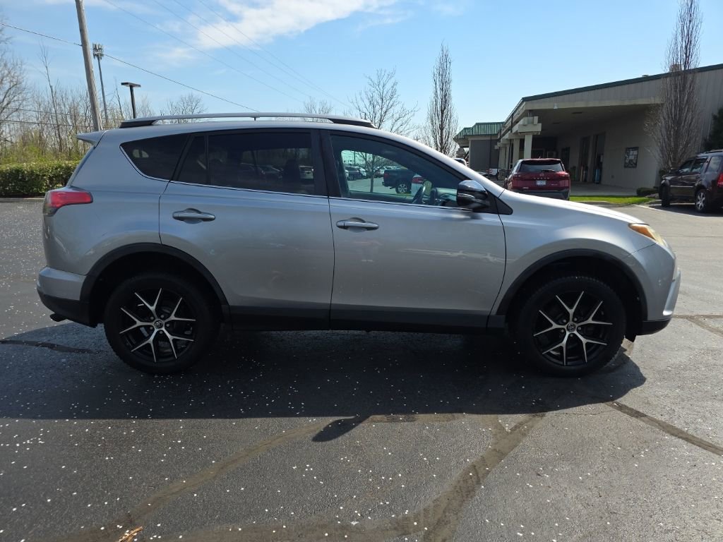 Used 2017 Toyota RAV4 SE w/ Power Special Value Package image 10