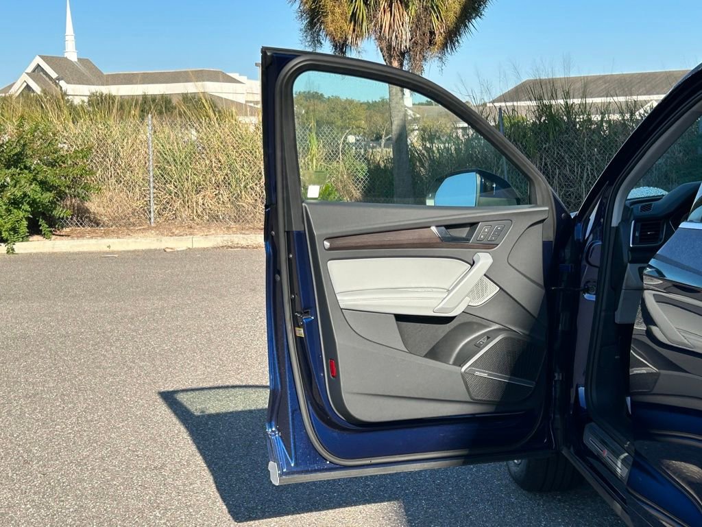 New 2025 Audi Q5 Prestige image 70