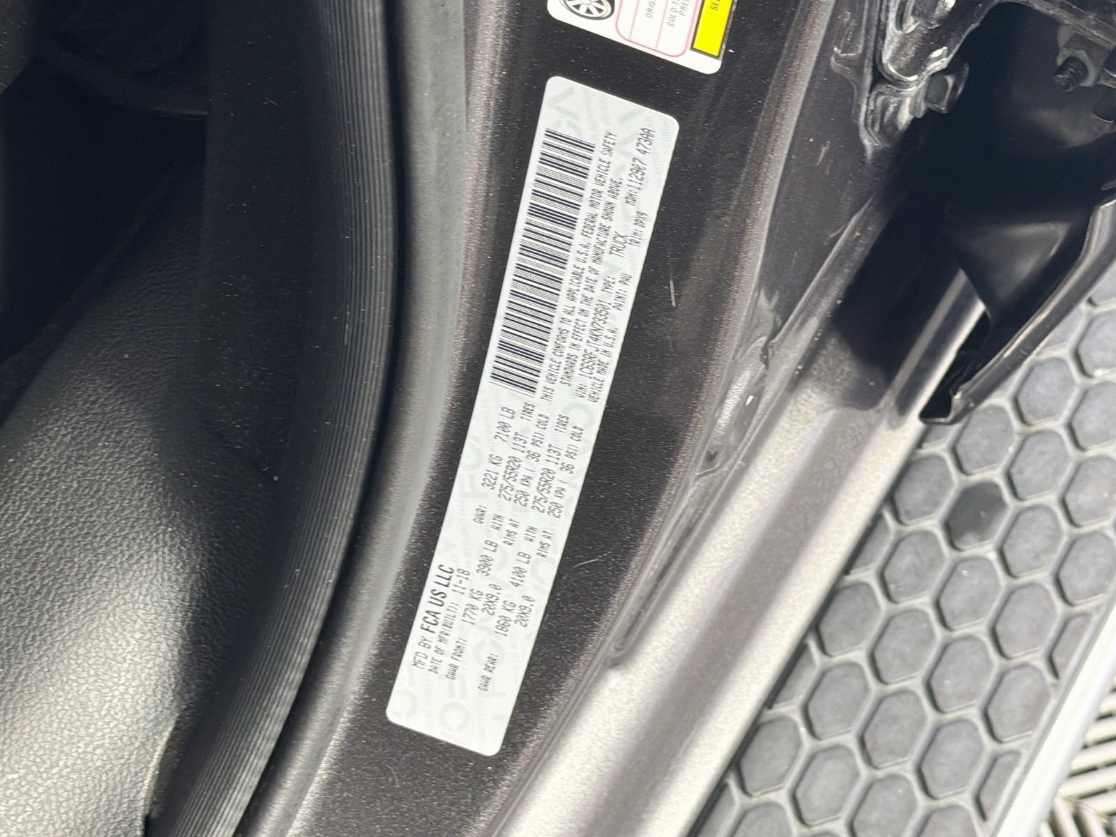 Used 2019 RAM 1500 Laramie AWD/4WD image 31