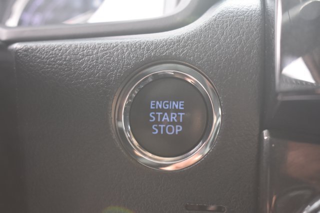 Used 2021 Toyota 4Runner TRD Off-Road Premium AWD/4WD image 30