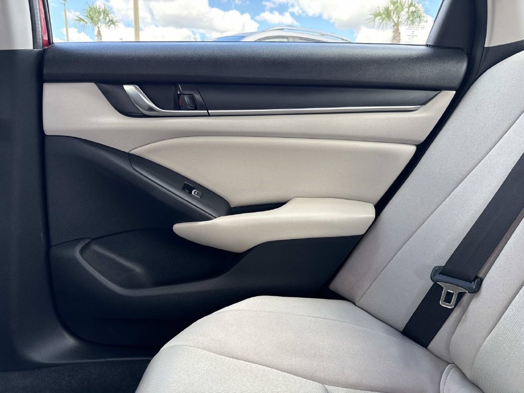 Used 2020 Honda Accord LX image 17