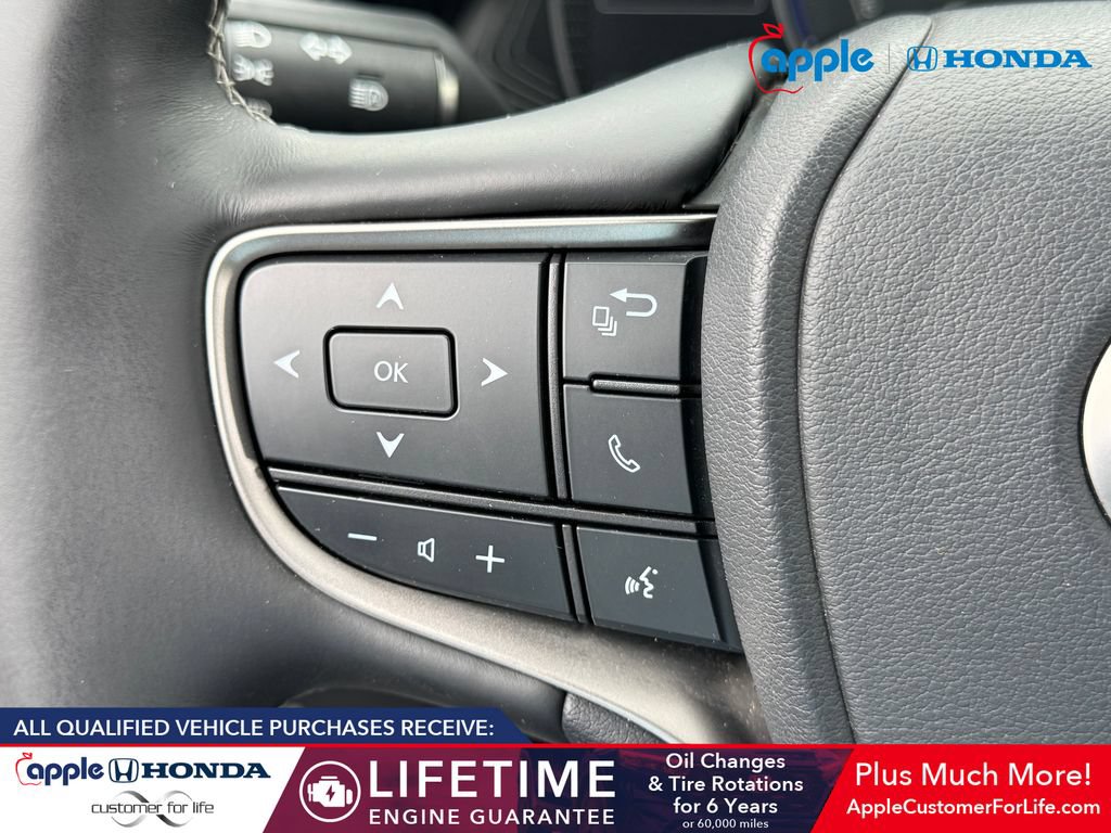 Used 2019 Lexus UX 250h AWD/4WD image 24