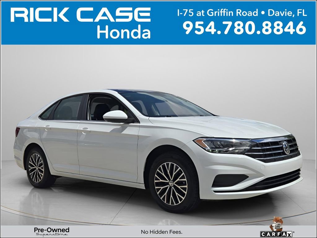 Used 2021 Volkswagen Jetta SE w/ SE Cold Weather Package FWD image 1