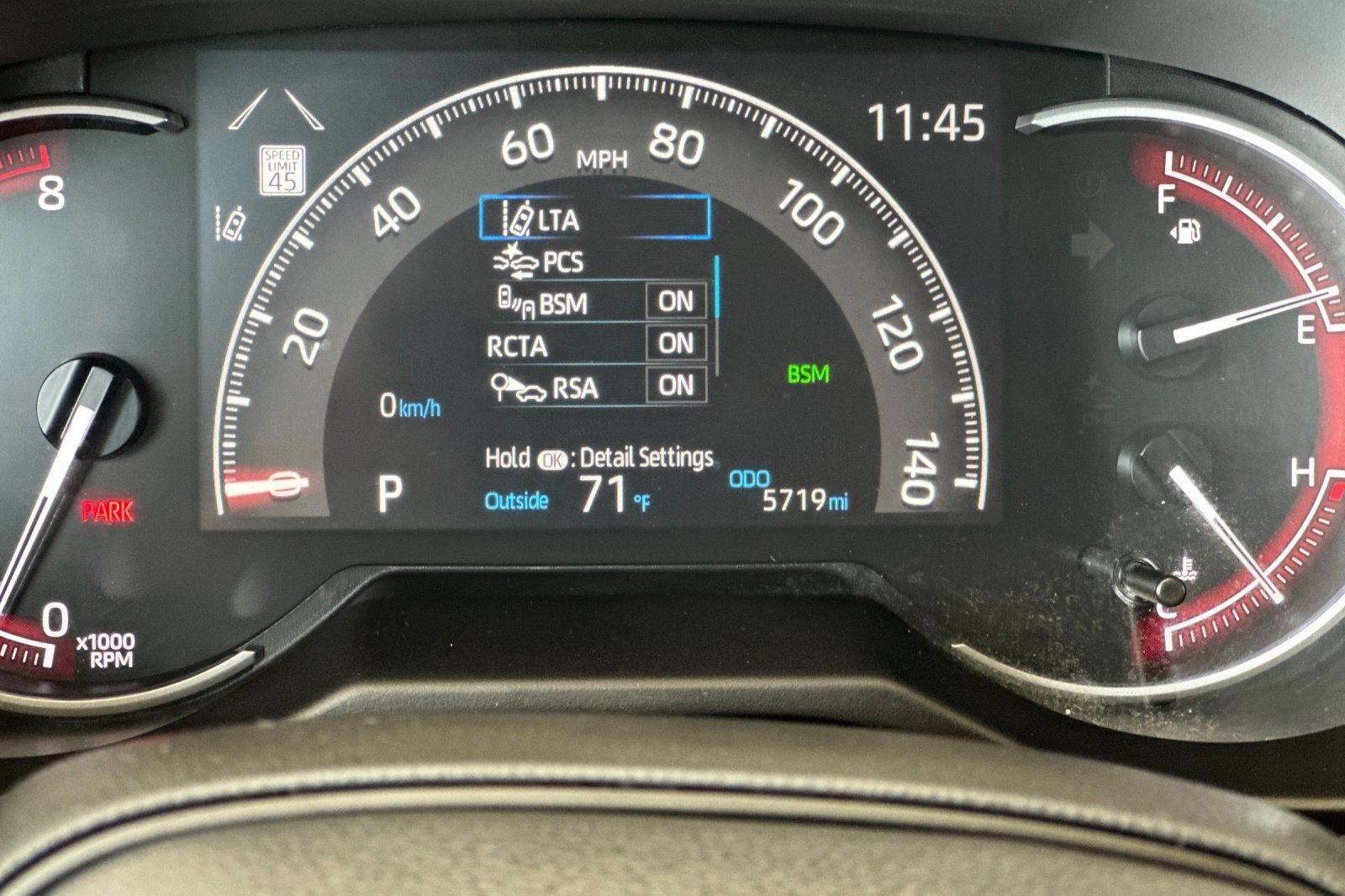 Certified 2025 Toyota RAV4 LE FWD image 23