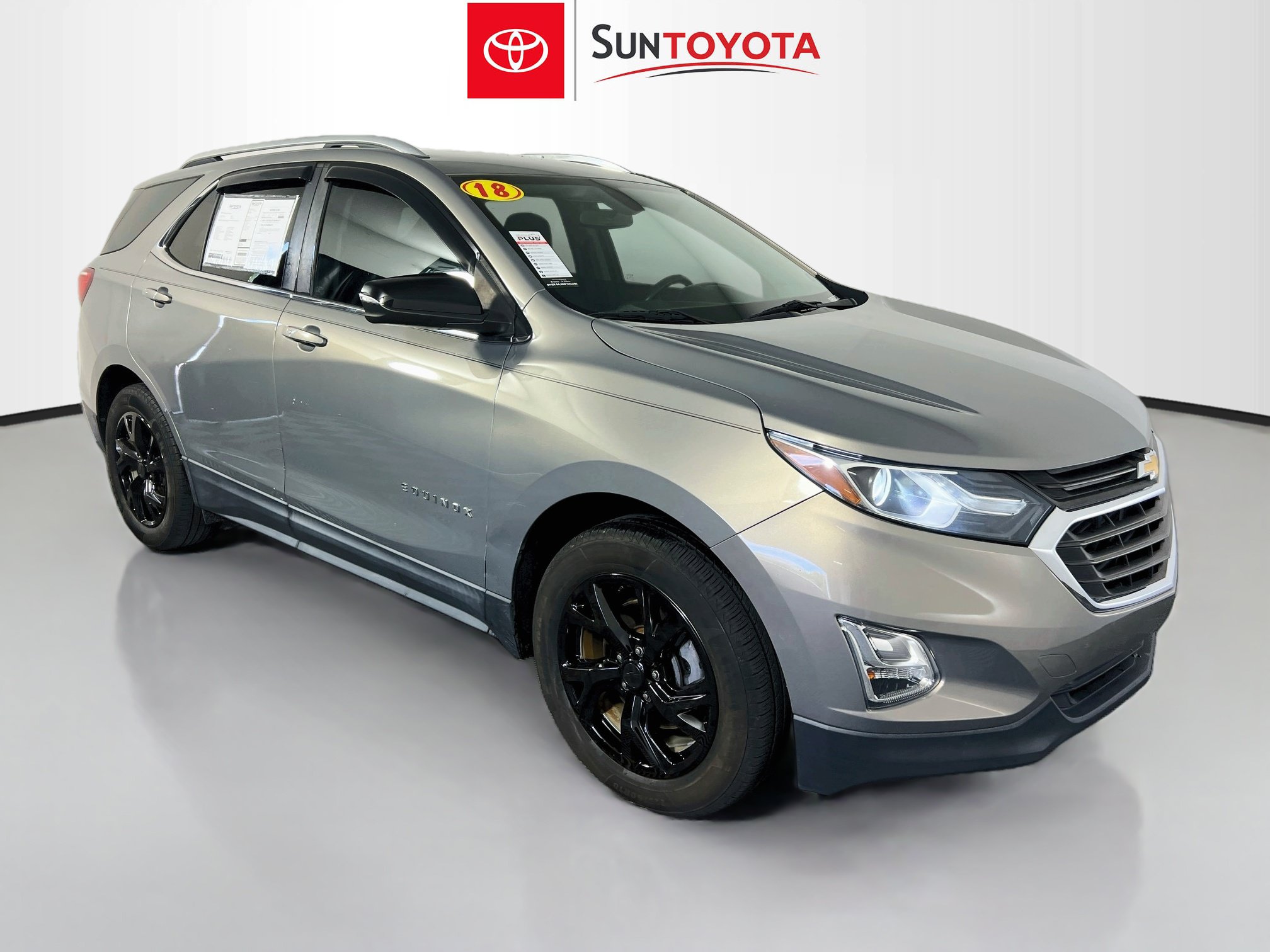 Used 2018 Chevrolet Equinox LT FWD image 1