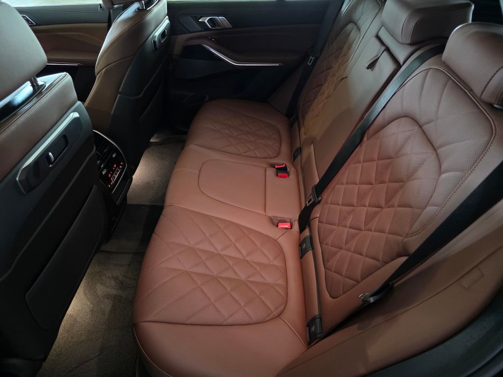 New 2026 BMW X5 sDrive40i w/ M Sport Package RWD image 12