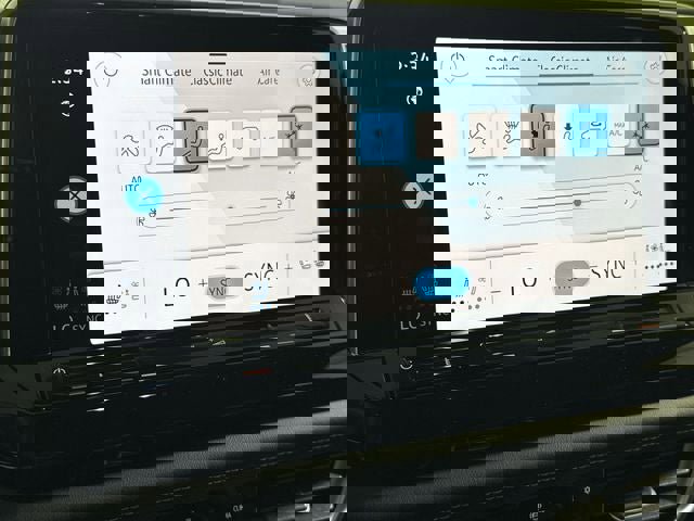 New 2026 Volkswagen Atlas Cross Sport SE image 19