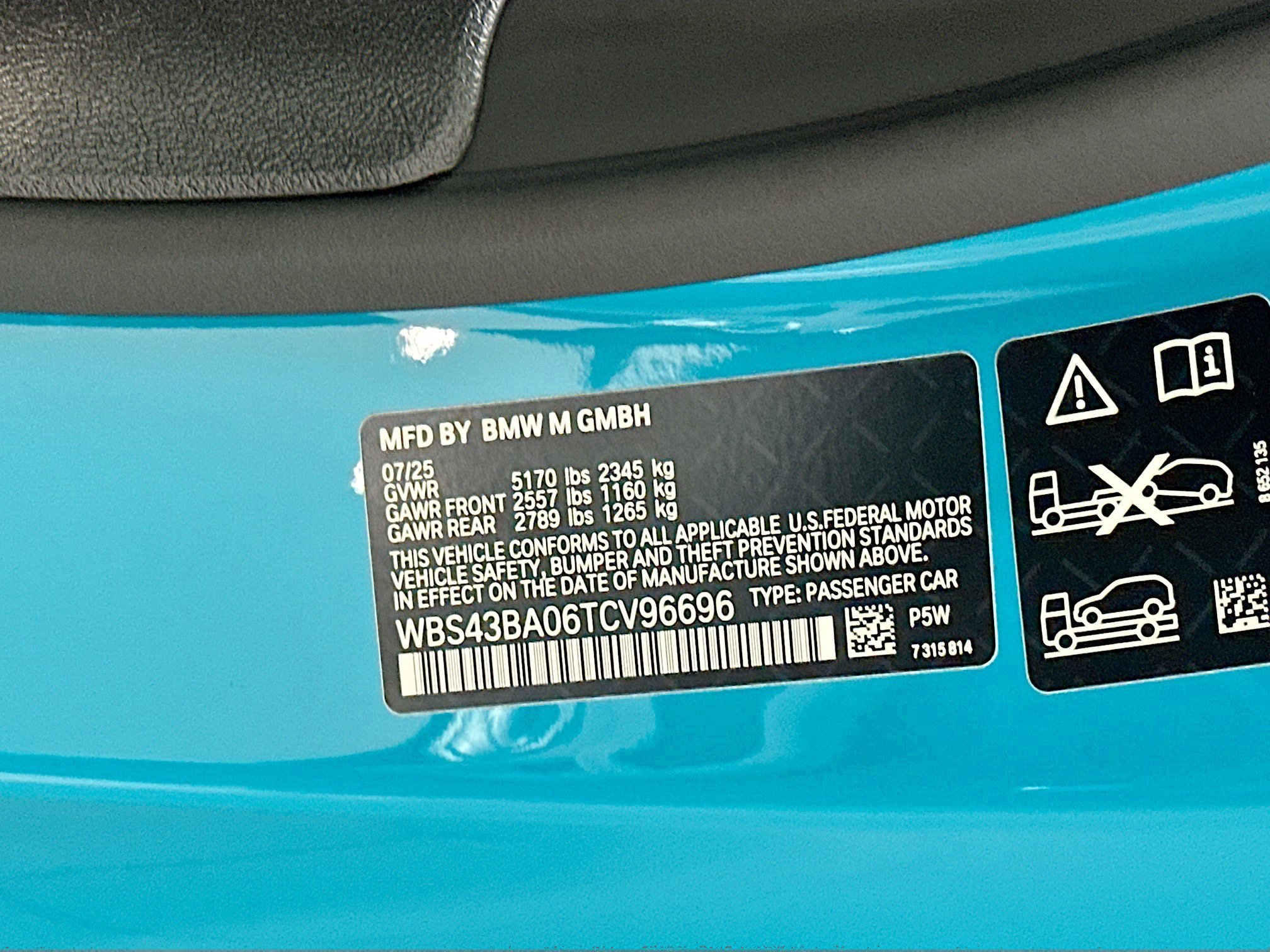 Used 2026 BMW M4 xDrive Competition w/ M Carbon Exterior Package image 36