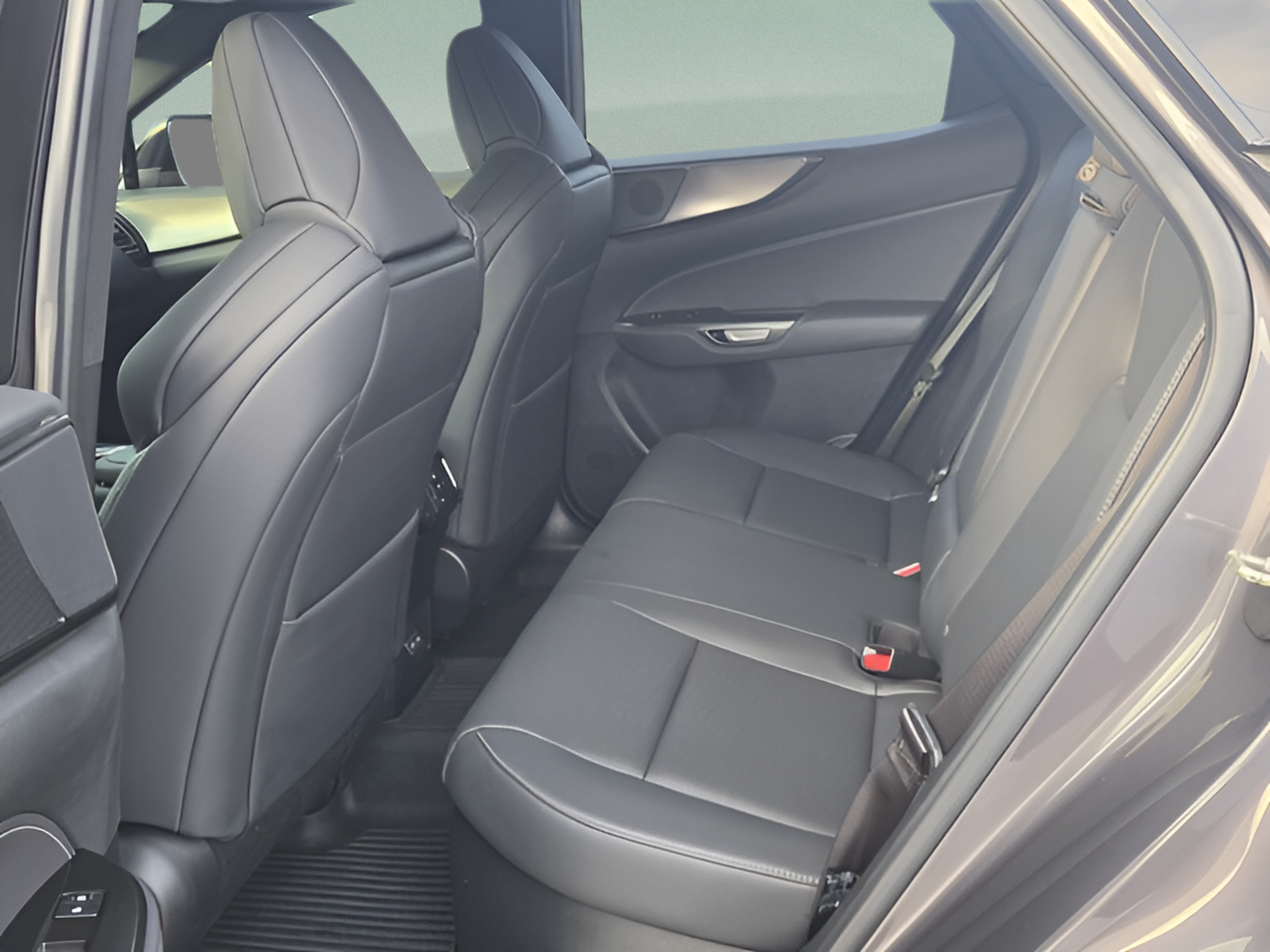 Certified 2024 Lexus NX 450h+ F Sport w/ Vision Package AWD/4WD image 11