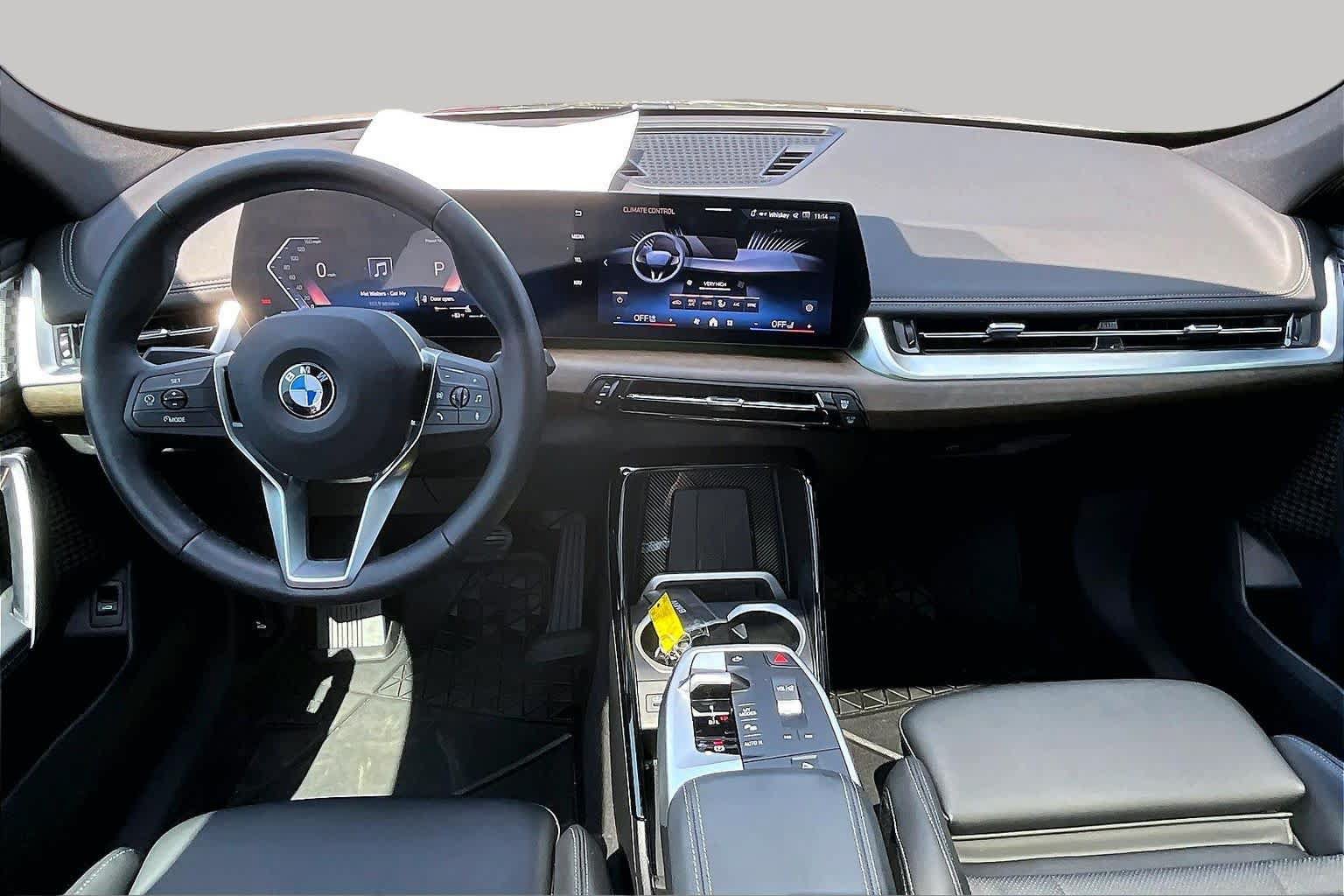 Used 2025 BMW X1 xDrive28i w/ Technology Package AWD/4WD image 16